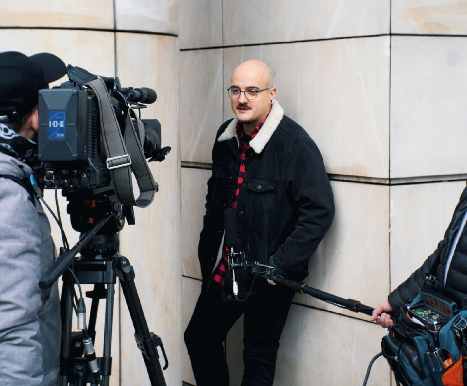 Michał Wrzos przed kamerami TVP