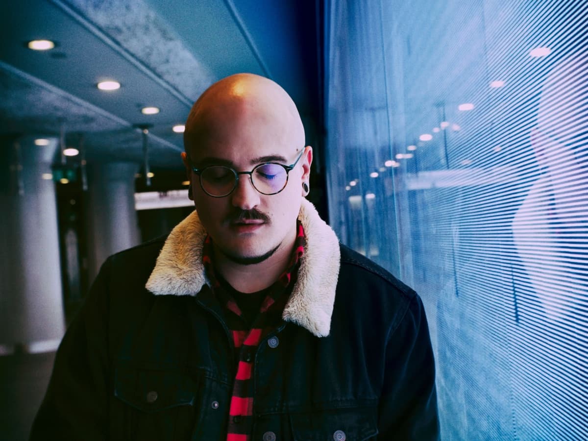 Michał Wrzos - „Odpowiedzi” (okładka singla)